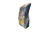 Menhir ardoise en zoom.