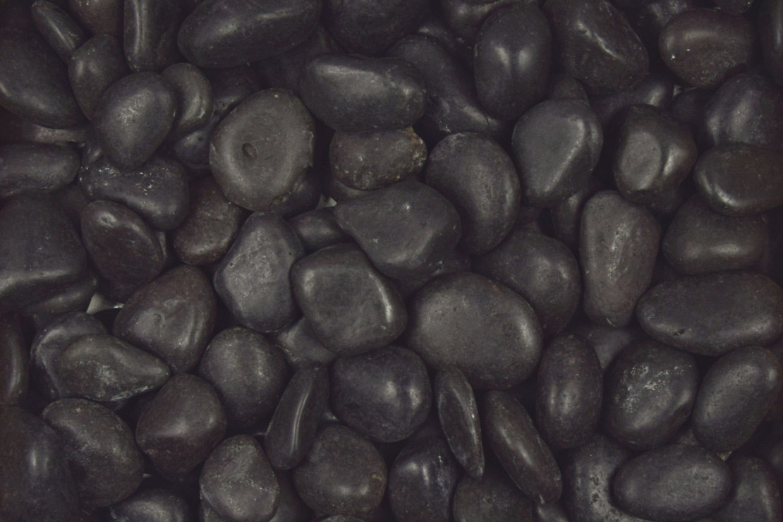 Galet Noir Zen Poli 50/70