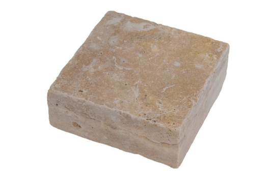 Pavé en travertin beige 10 x 10 x 3 cm