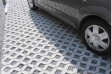 Dalle béton losange à engazonner