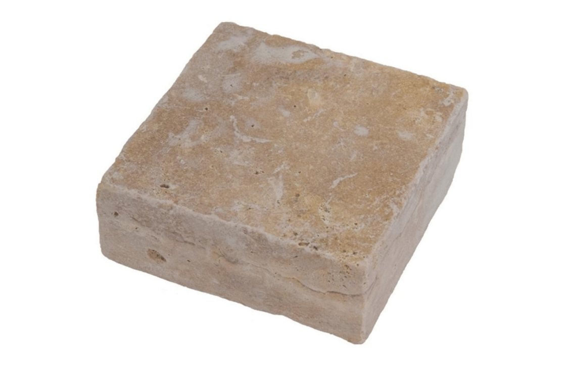 Pavé en travertin beige 10 x 10 x 3 cm