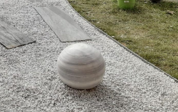 Boule déco jardin marbre blanc